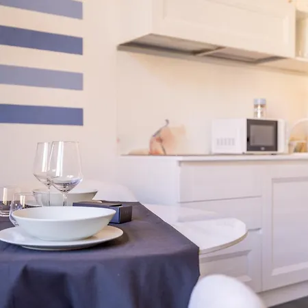 شقة Le Acque ميناجيو